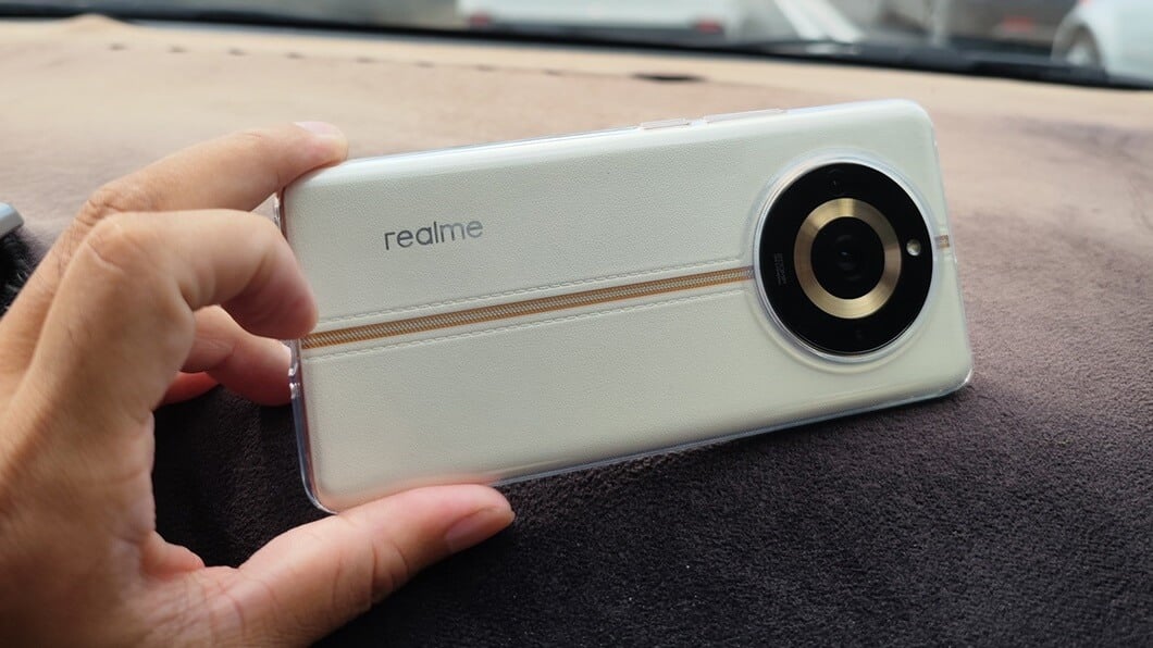 受通路促銷影響,2023年Q3季降幅達26%最多的則是realme新機11 Pro 受通路促銷影響,2023年Q3季降幅達26%最多的則是realme新機11 Pro