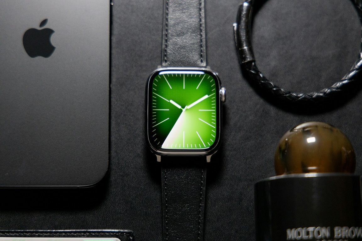 最新款的Apple Watch Series 9依然是智慧型手錶中賣最好，也是排名內價格最高的款式