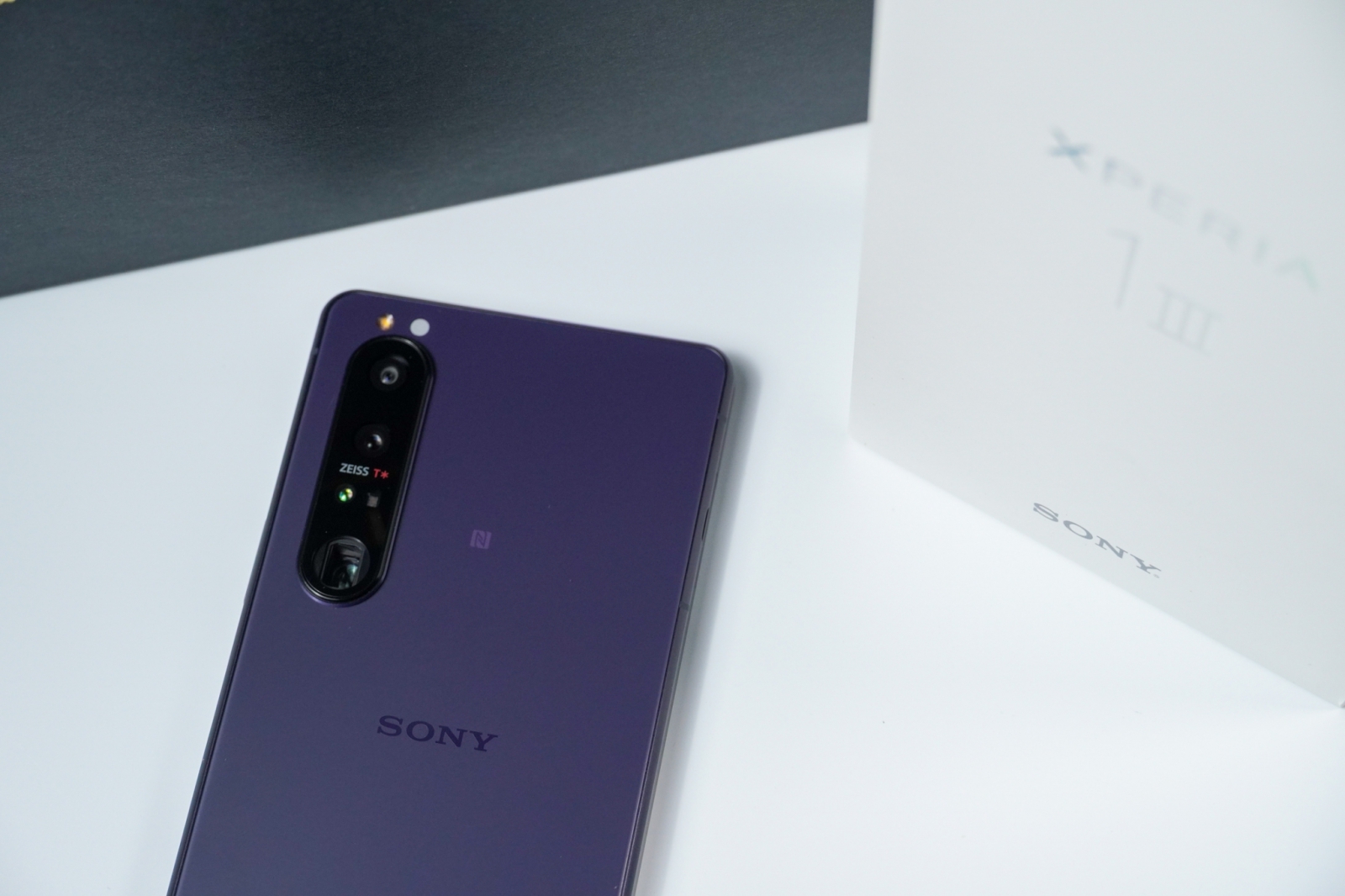 【快訊】Sony Xperia 旗艦新機要來了？規格、跑分成績流出