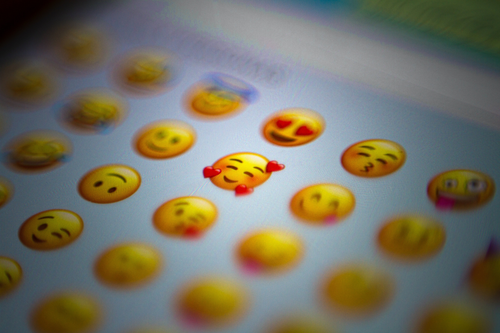 【快訊】你愛用Emoji有上榜嗎？台灣人最愛用表情符號是這個