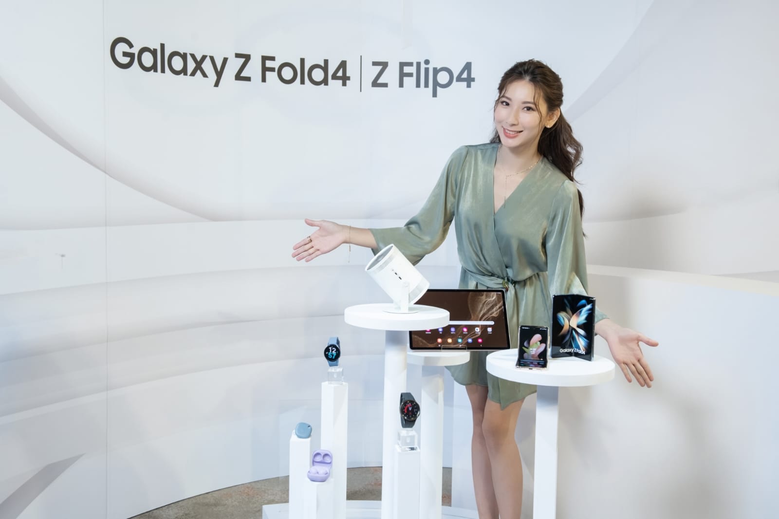【快訊】三星新摺疊Z Fold 4、Z Flip 4台灣上市時間曝光！傑昇通信滿滿優惠等你搶