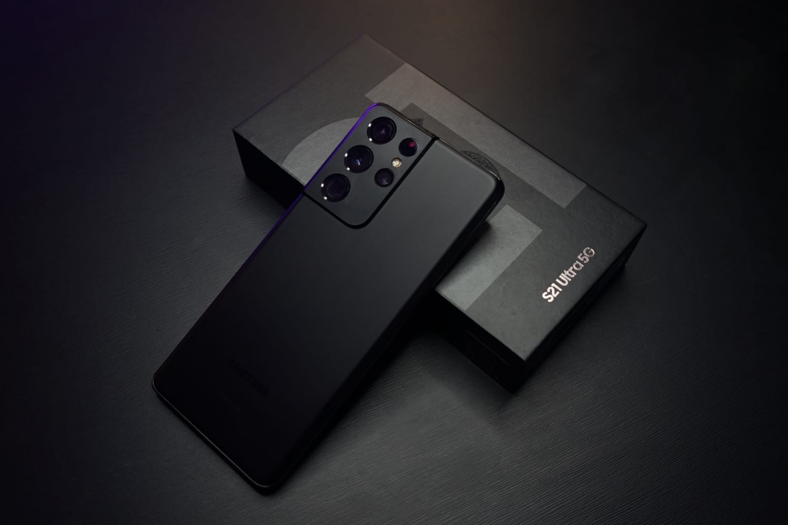 【手機專知】三星Galaxy手機怎麼調整手電筒亮度？
