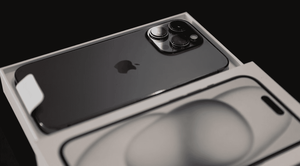 【排行榜】2024年5月手機降價排行榜公開！蘋果iPhone 15 Pro降價破萬元！