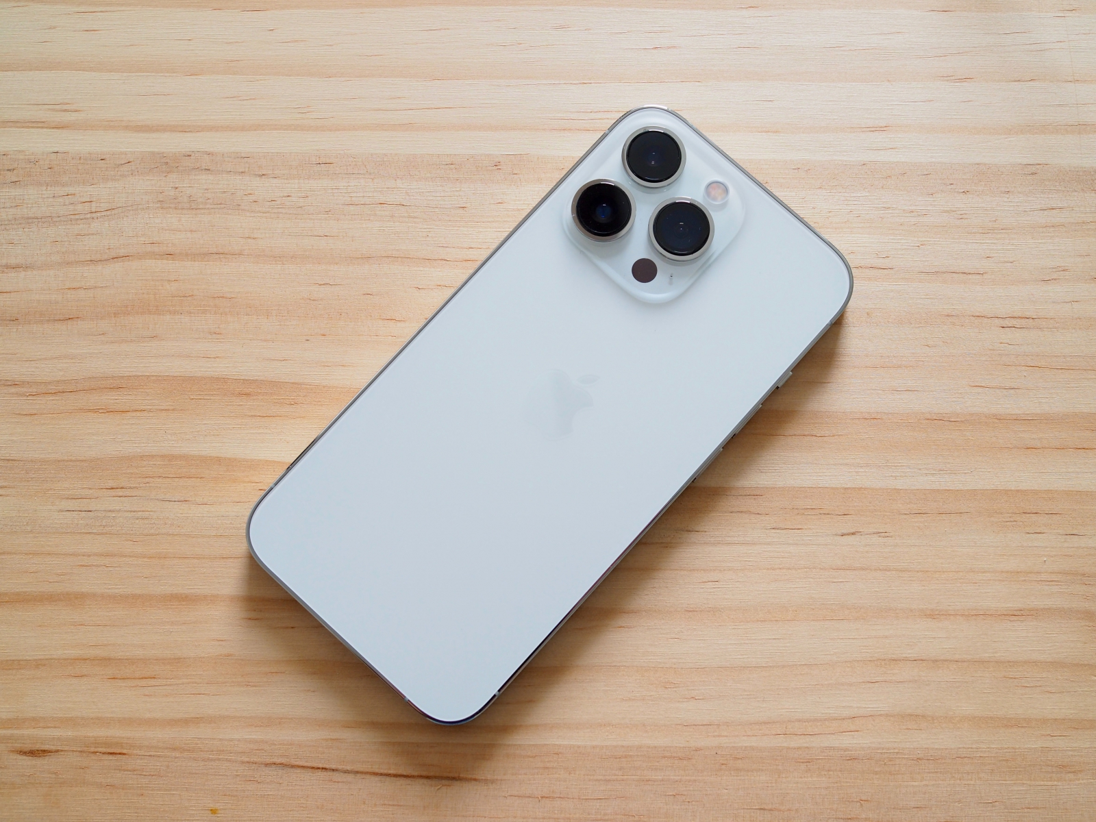 【手機專知】iPhone錄影時怎麼拍照？iOS同時錄影+拍照技巧教學！