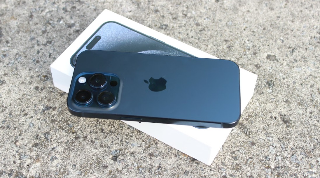 【排行榜】2023年第三季台灣手機熱銷排行榜出爐！蘋果iPhone上榜最多、三星這台賣超好！
