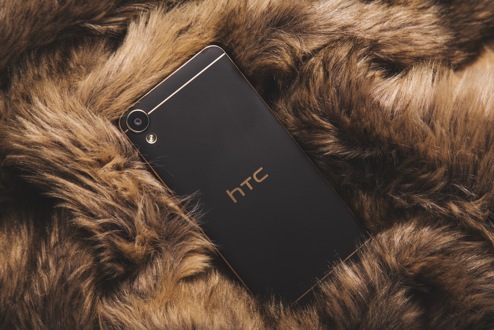 【手機專知】HTC手機如何強制關機重開？強制重開機4方法教學