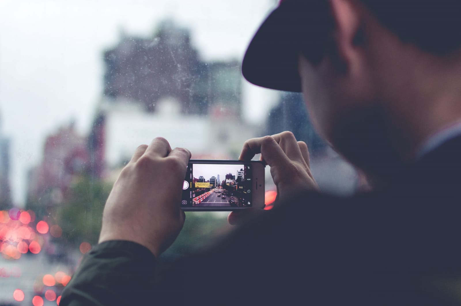 【手機專知】iPhone如何分享照片？手機相簿圖片傳送教學