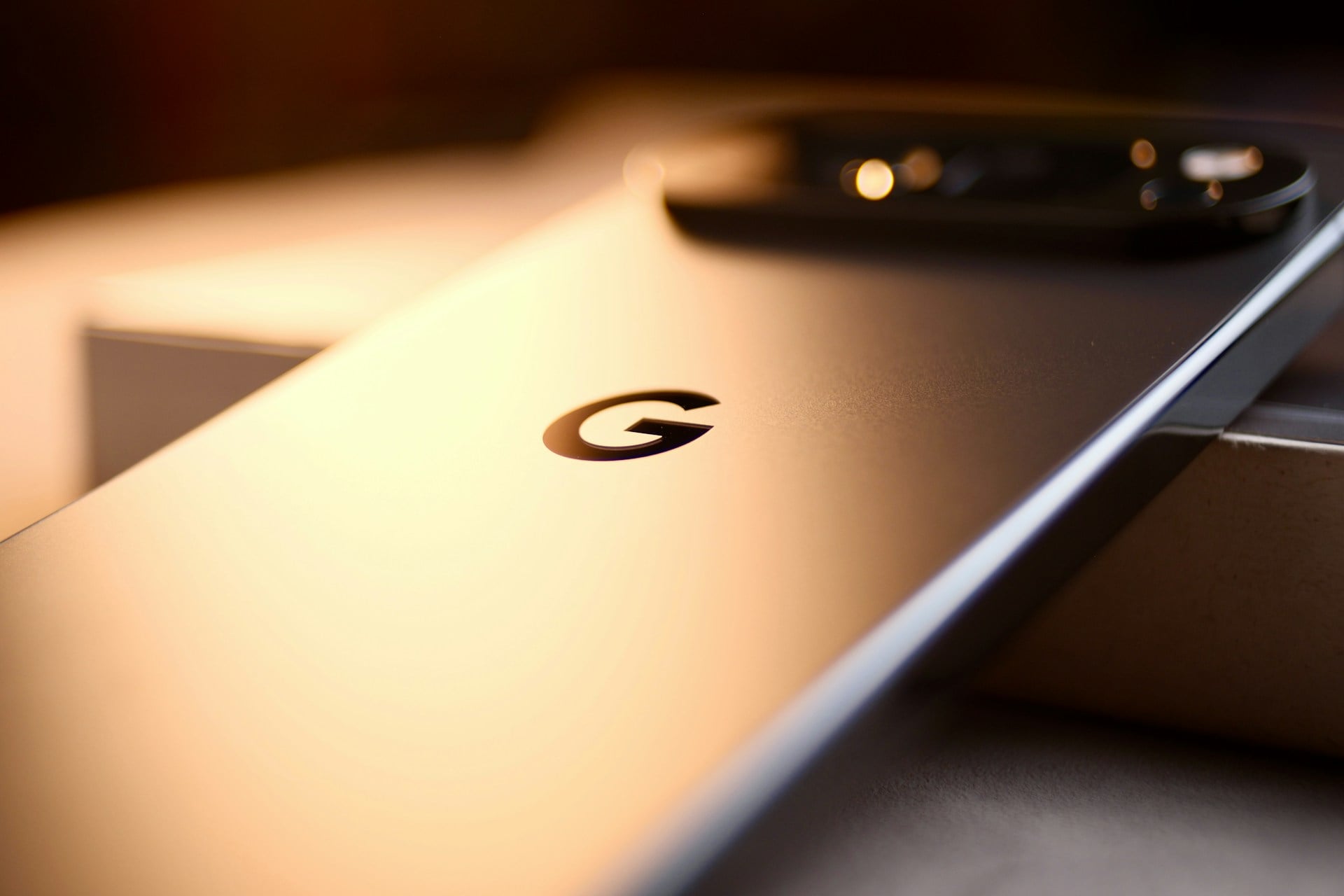 【快訊】Google Pixel 桌布要動起來了？AI 新功能曝光，一張照片就能變影片