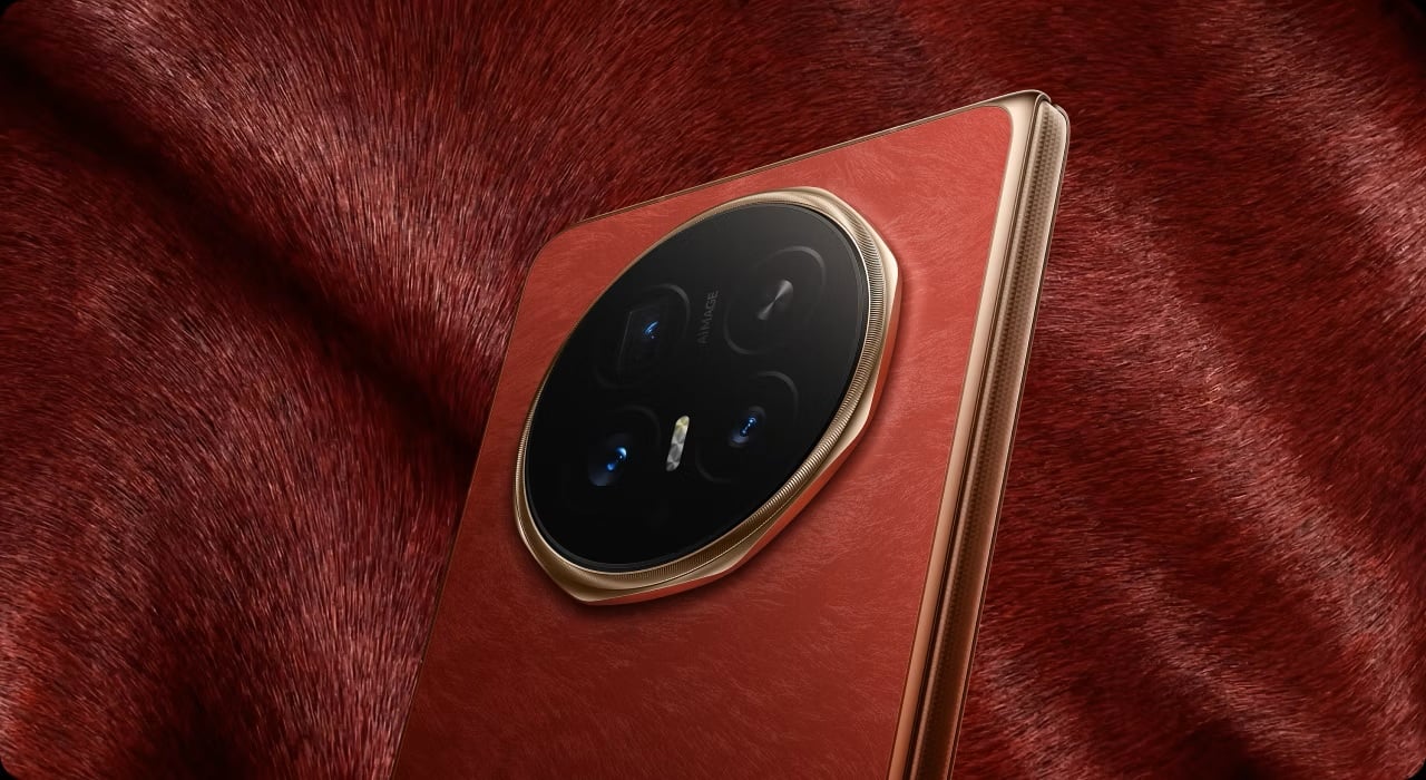 HONOR Magic V6 紅色