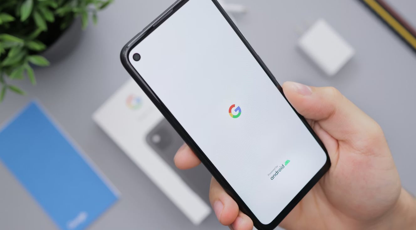 搭載最新 Android 系統的多品牌安卓智慧型手機。