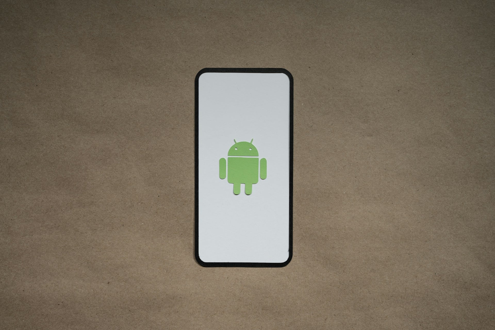 【快訊】Android 版「NameDrop」被曝光？手機靠近就能快速傳檔！