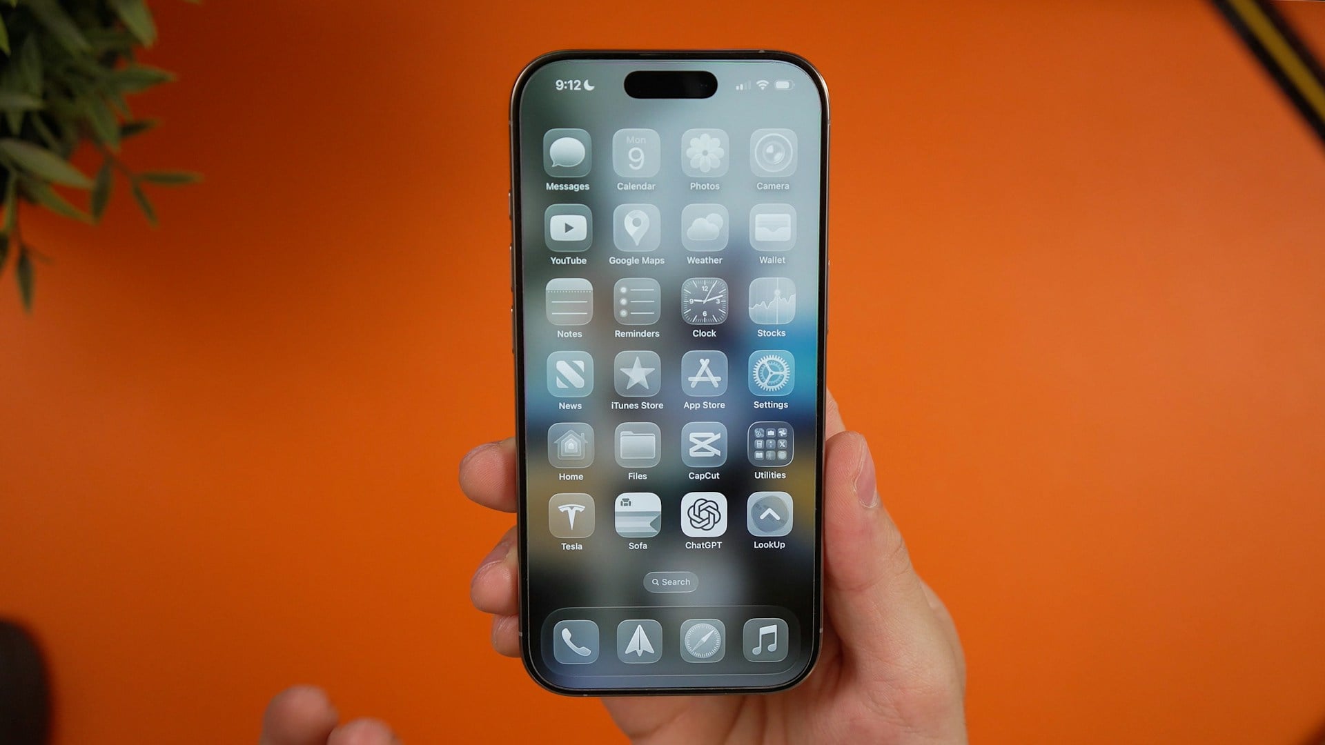 【快訊】iOS 27 傳將迎來 7 大升級:Siri 大改版、AI 修圖與錢包功能都更聰明