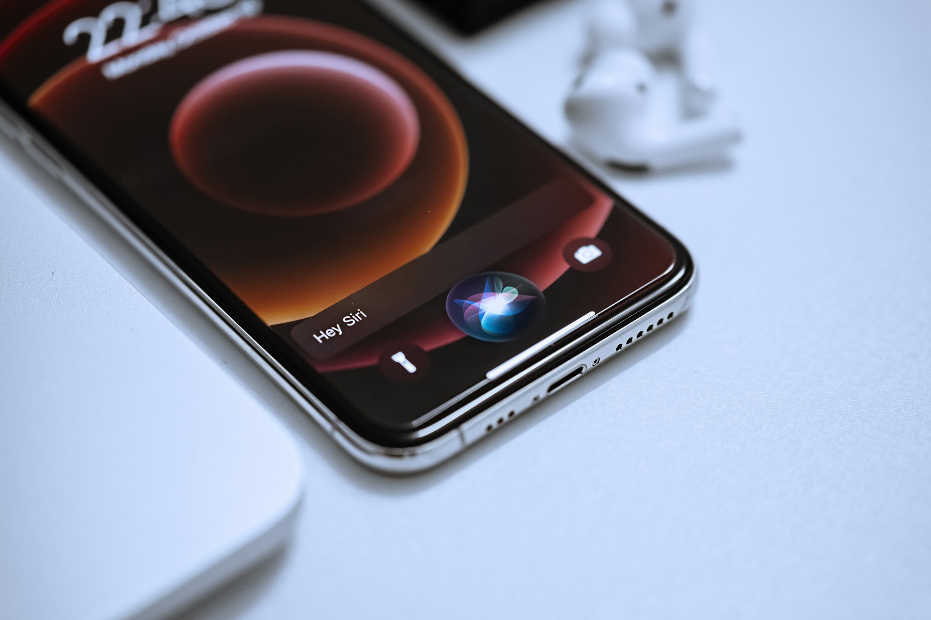 【快訊】傳新 Siri 測試卡關?恐再延至 iOS 26.5 甚至 iOS 27