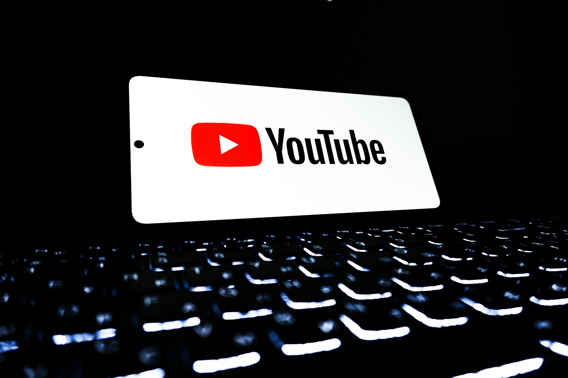 【快訊】YouTube Premium Lite 登台！月付只要 NT$119，值不值得升級？