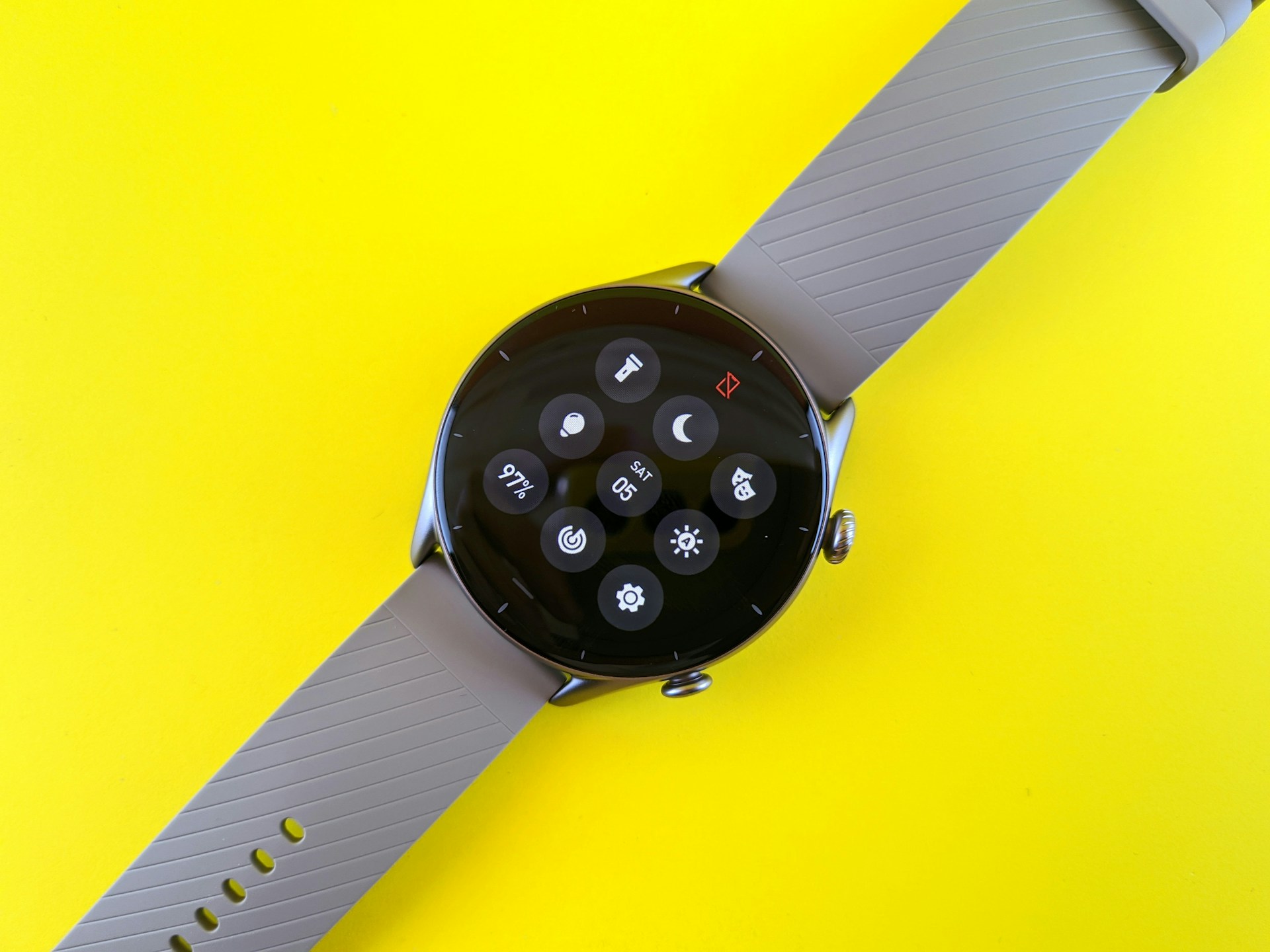 【快訊】Pixel Watch 4 價格洩漏：這次不會漲價了？