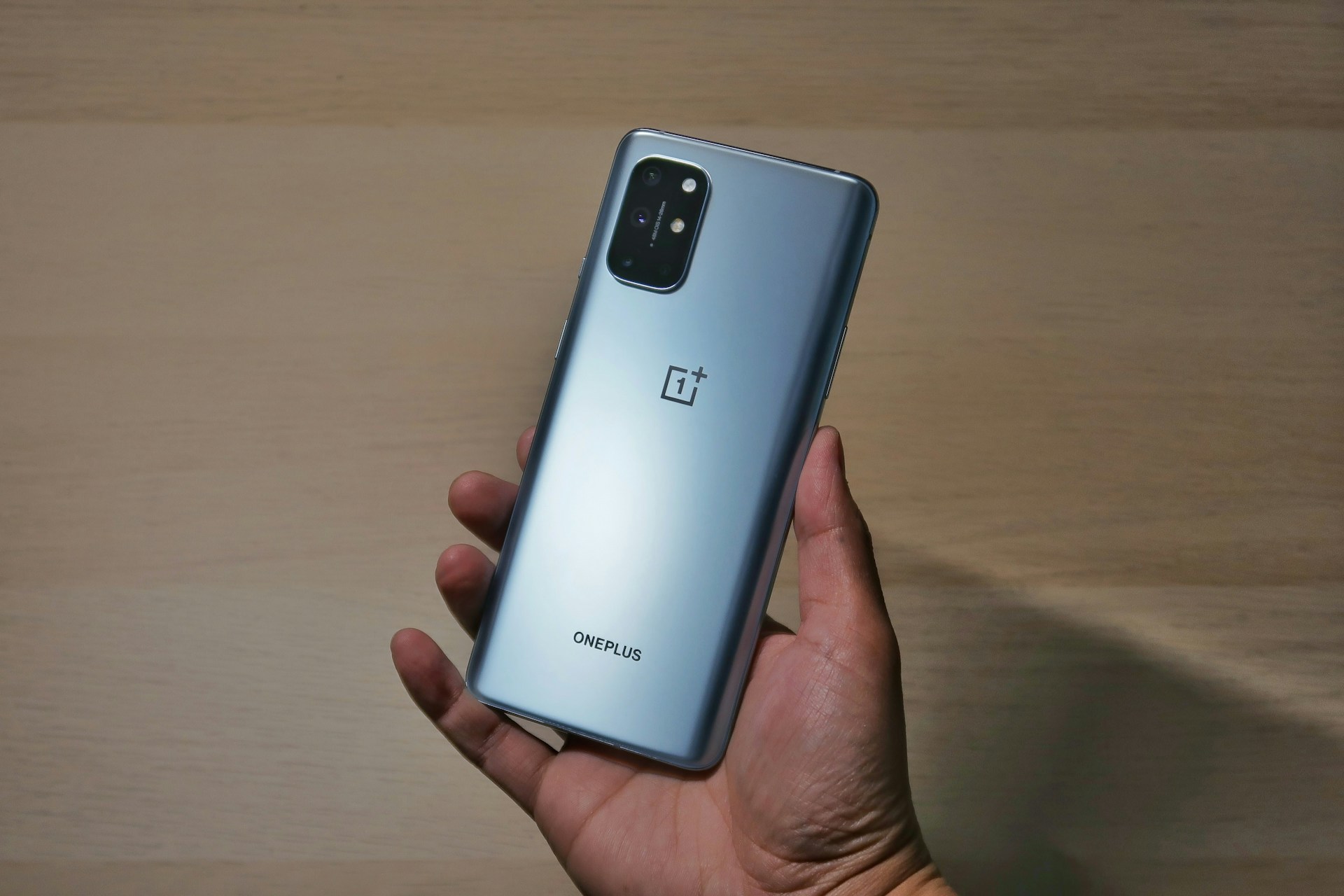 【快訊】OnePlus 15 有望提前登場！？性能直衝新高點