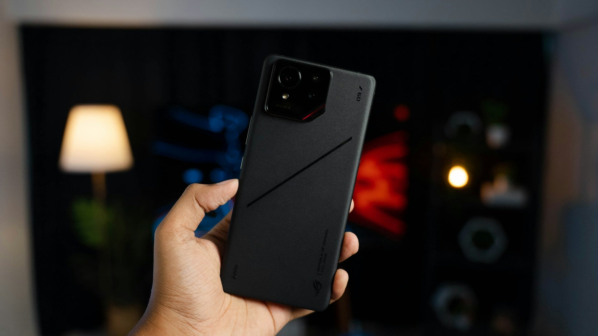 【快訊】ROG Phone 10 系列：新旗艦是否亮相？