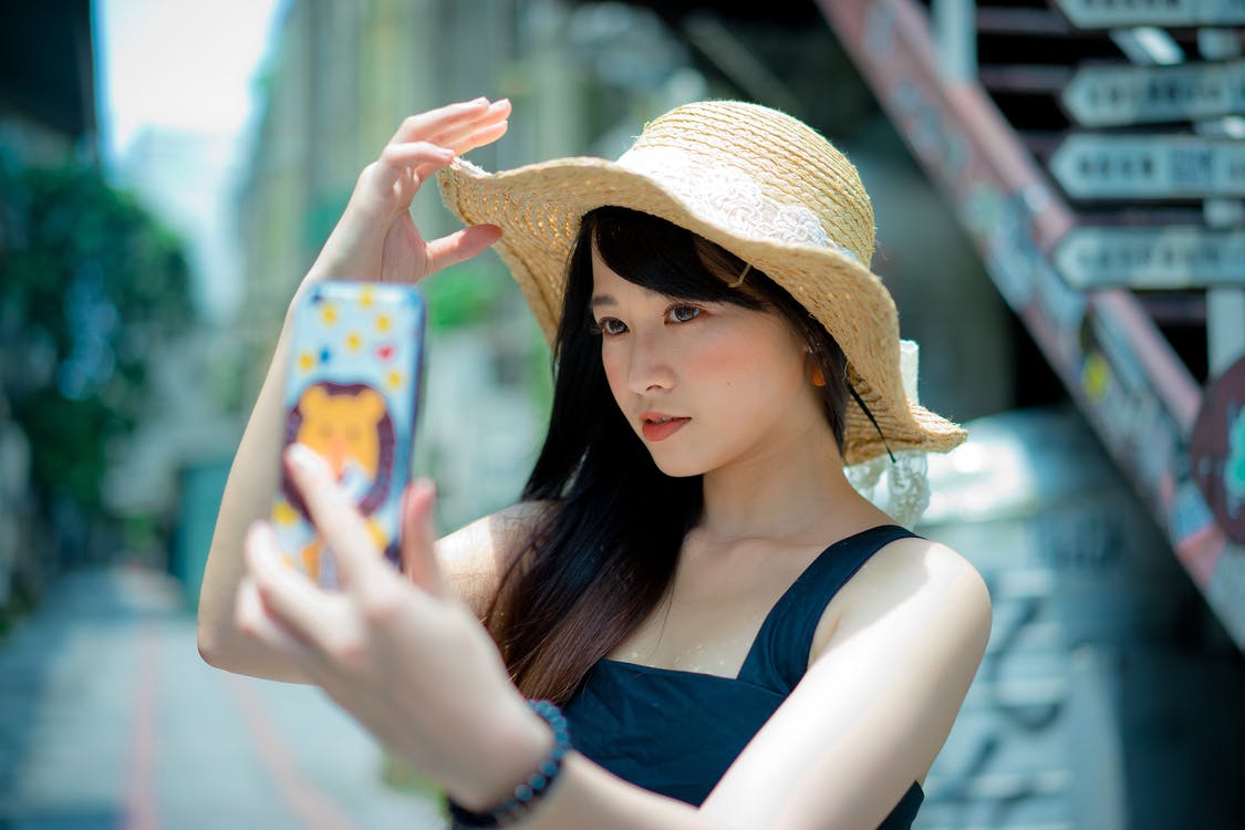 【快訊】全球首款「2億畫素手機」要來了?Motorola實機照流出