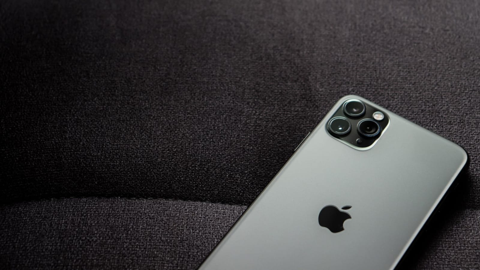 【快訊】iPhone 14外觀長這樣？外媒：iPhone X 以來最大改版