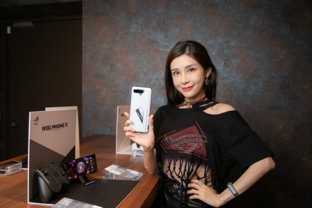 【快訊】ROG Phone 5 Ultimate來了!詳細規格、亮點看這裡