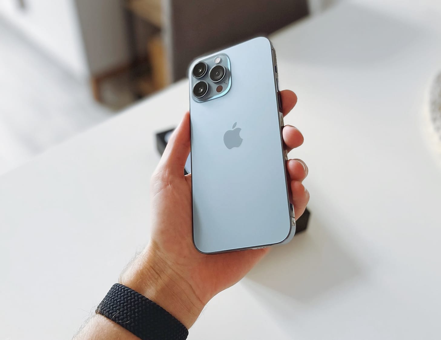 【快訊】2021最佳手機是哪支？蘋果iPhone 13 這原因奪冠