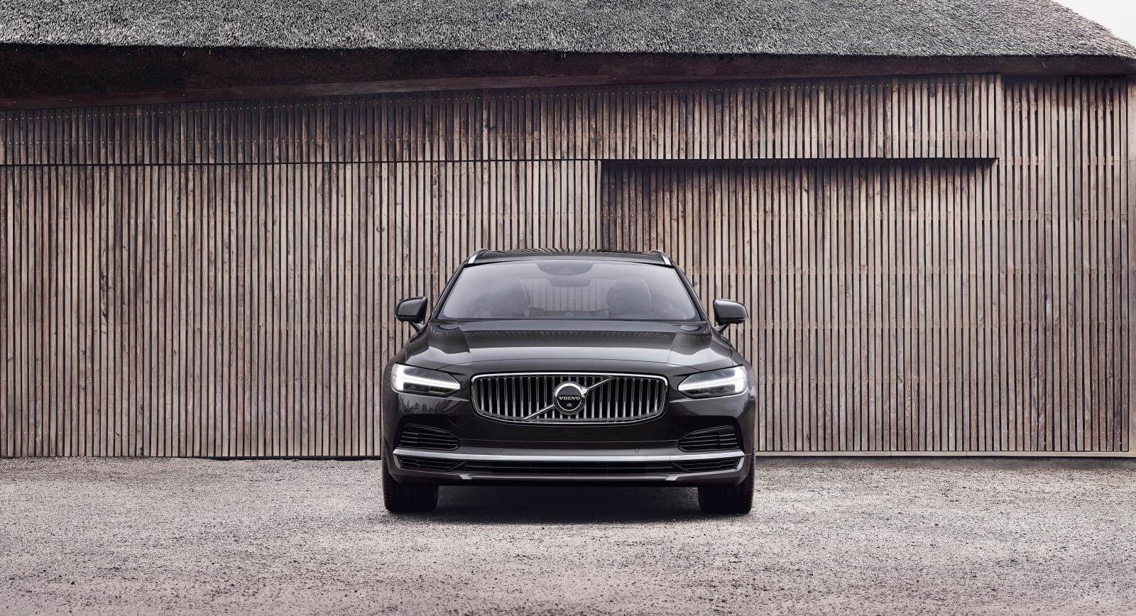 【車型介紹】Volvo S90 T8 !同級距唯一具備純電行駛模式!