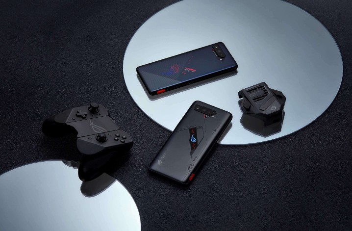 【機型比較】華碩ROG Phone 5s Pro跟5 Pro的不同差異為何？該怎麼選擇？哪裡買最便宜？