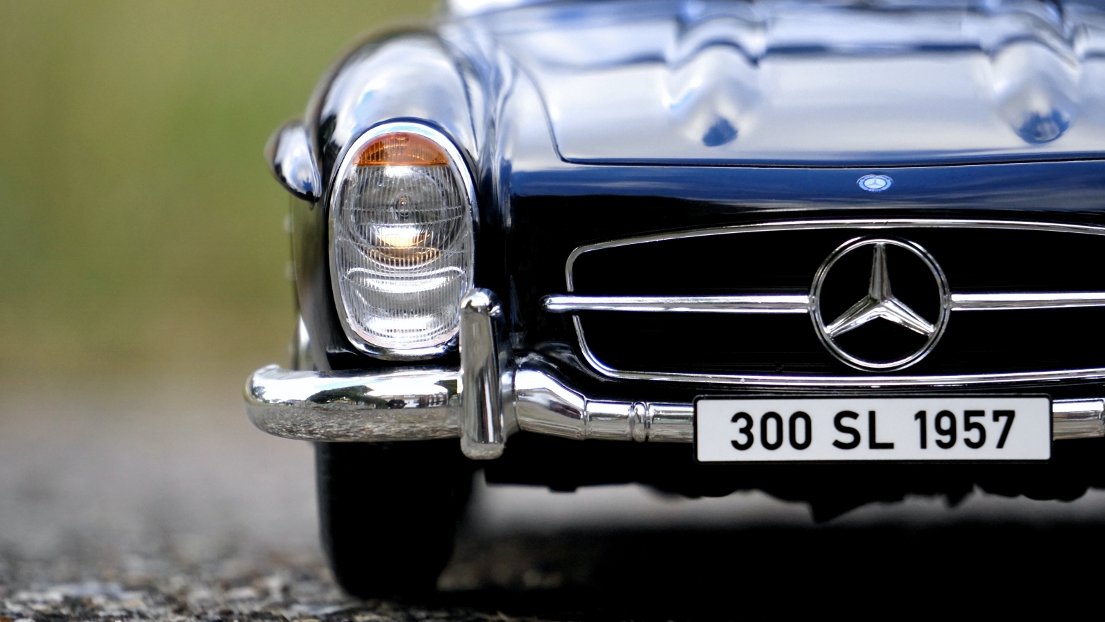 【汽車專知】Mercedes-Benz三芒星如何成為全球最具代表性商標之一？三芒星怎麼演變的？