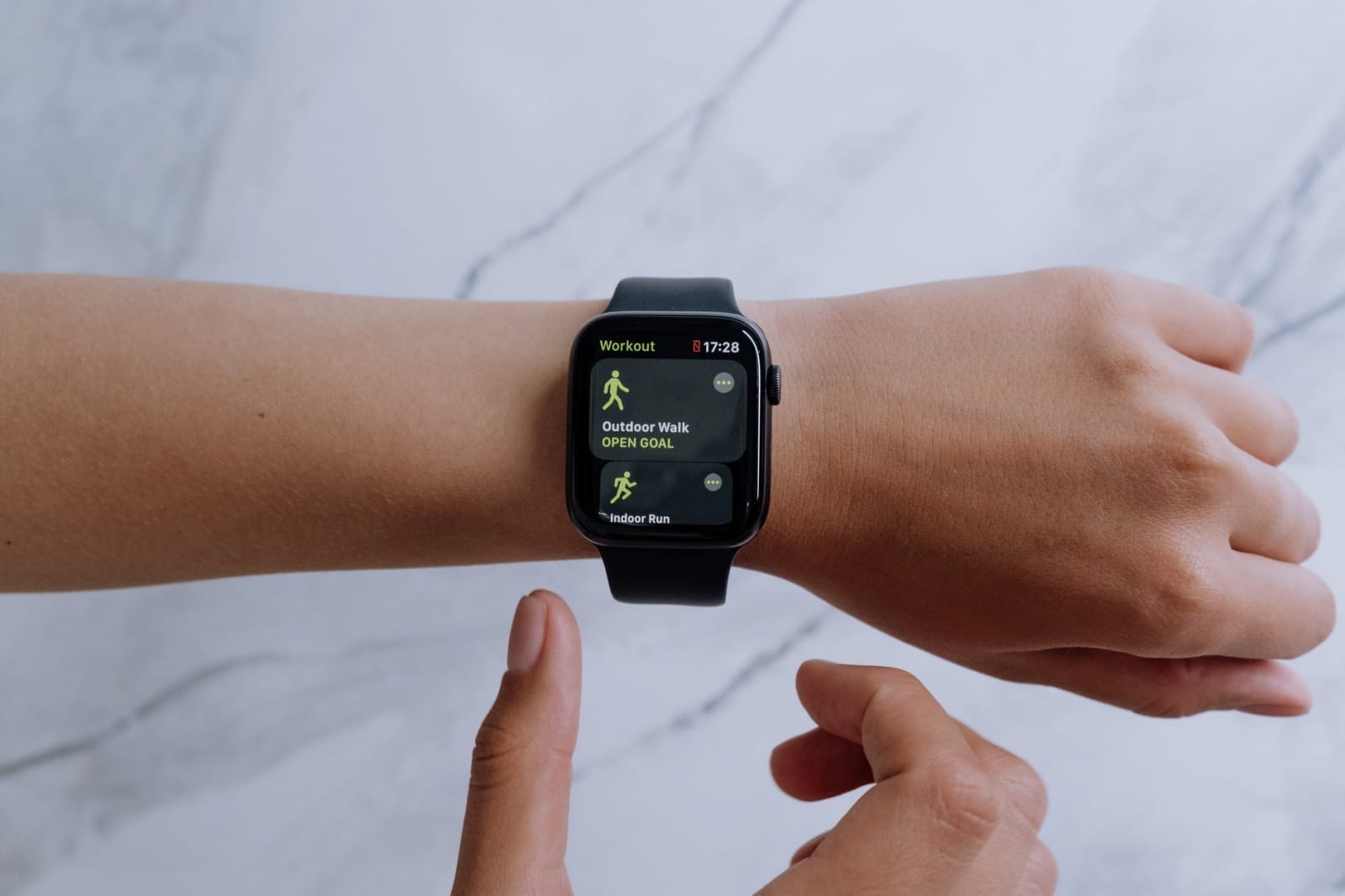 【快訊】蘋果最新專利曝光!Apple Watch將能追蹤「體表水分」避免中暑