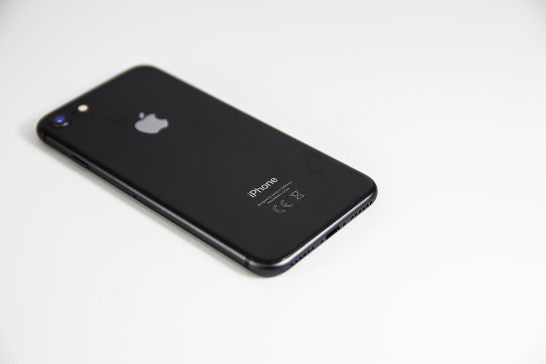 【快訊】3 年前的 iPhone XR 能賣55萬？背後原因曝光