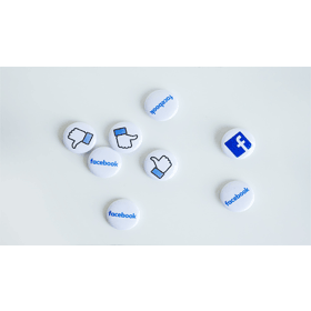 【科技新知】FB臉書貼文放連結/標註粉專地點讓觸及率下降？教你這招解決！