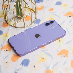 【快訊】iPhone 14值得期待？爆料達人曝工程機外貌 瀏海真的掰掰