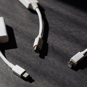 【快訊】蘋果iPhone改USB-C成國際共識？最快改變時間曝光
