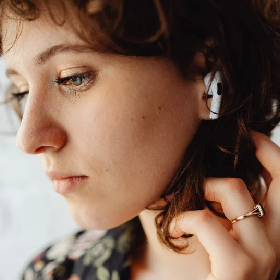 【快訊】蘋果最強耳機？新一代 AirPods Pro 三大亮點看這裡