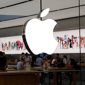 【快訊】果粉請進！蘋果年度最強優惠：買iPhone 抽iPhone AirPods第三代8折起