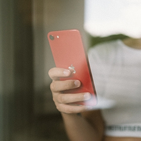 【快訊】小尺寸iPhone 成絕響？外媒曝新iPhone SE機身外觀將迎2大變化