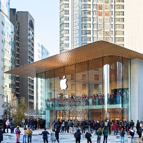 【快訊】iPhone 15將用Sony新型感光元件？庫克證實回應了