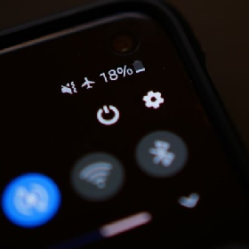 【快訊】終於跟上iPhone？傳 Android 支援查看「電池健康度」