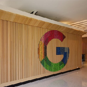 【快訊】螢幕尺寸縮水？Google Pixel 8機身有大改變？