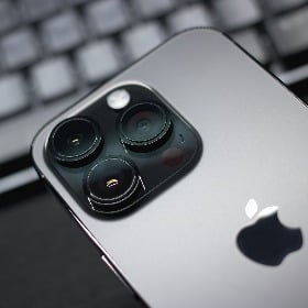 【快訊】2023年第一季手機銷量榜出爐！iPhone 14霸榜9席、三星A53最多人買