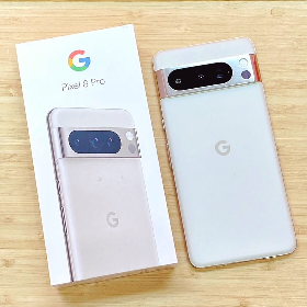 【快訊】Google Pixel 8 也爆問題！網怨螢幕害文字變色