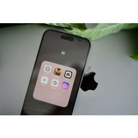 【AI專知】2026 哪款 AI 工具最好用? 外媒評測:這 5 款別錯過!