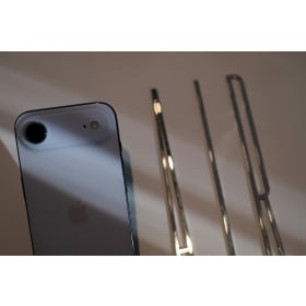 【排行榜】2026年2月手機降價榜出爐！Apple 輕薄旗艦機驚喜奪冠！