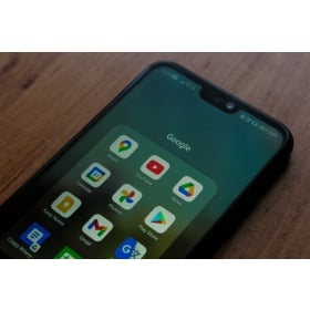 【快訊】Google 生態系 APP 新圖示開始推送！整體更柔和、添加漸層美學