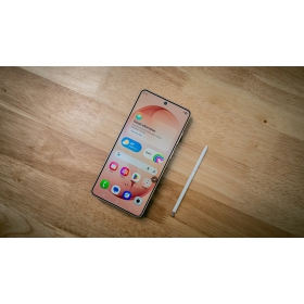 【快訊】Galaxy S27 Pro、Ultra 相機規格曝光？新感光元件與變焦配置成最大差異