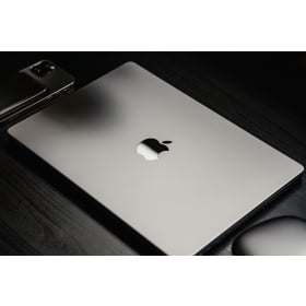 【快訊】蘋果 MacBook Pro 也要防偷看？M6 新機傳有望導入隱私螢幕