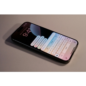 【快訊】Siri 聊太久會提醒你休息？iOS 27 程式碼暗示想降低 AI 情感依賴