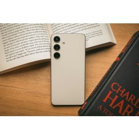 【快訊】Galaxy S27 不升級螢幕與相機？傳聞三星可能因成本壓力調整策略