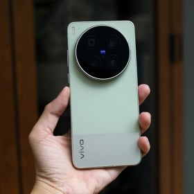 【快訊】vivo X500 相機規格公布！5000萬畫素大底主鏡、6400萬潛望長焦成亮點